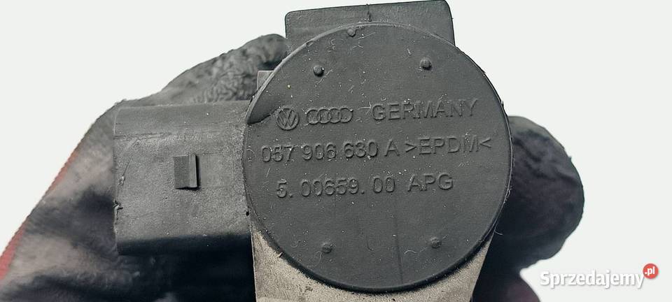 ELEKTROZAWÓR AUDI A8 D3 057906630A Motoryzacja kujawsko-pomorskie Lipno
