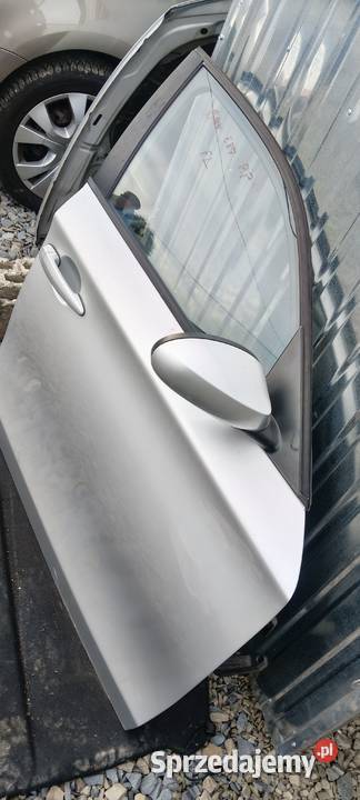 DRZWI PRAWY PRZÓD PRAWE PRZEDNIE BMW 1 E87 5D Nowy Sącz