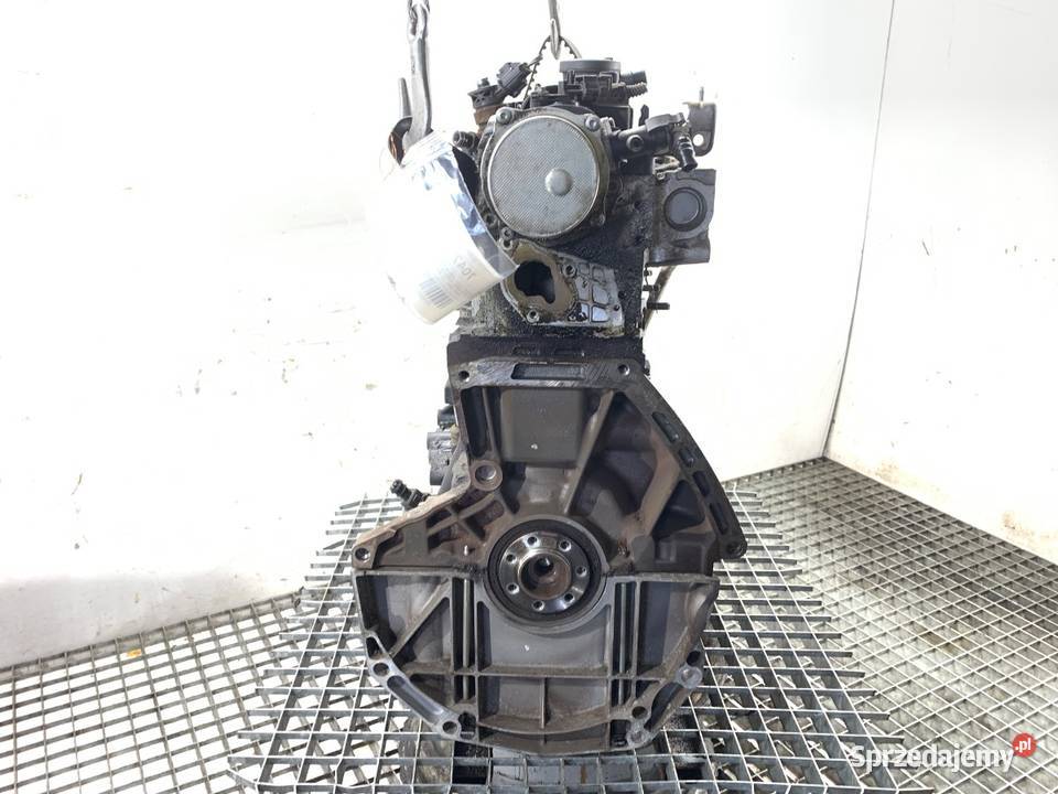 SILNIK RENAULT 15 90 K9K608 CLIO IV