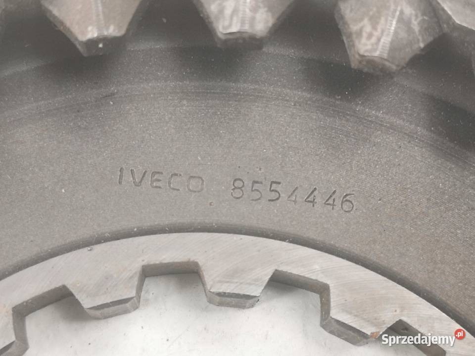 KOŁNIERZ SKRZYNI BIEGÓW IVECO 17026 19026 619