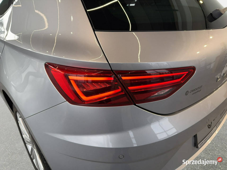 Seat Leon Xcellence 14TSI 150 M6 2018 r salon światła przeciwmgielne
