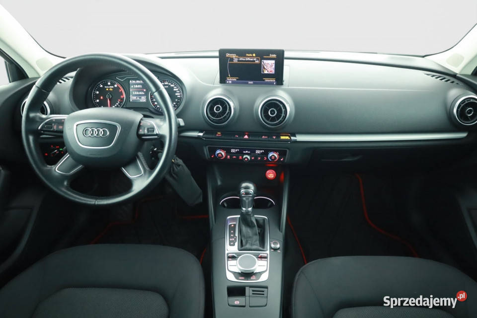 Audi A3 14 TFSI przyciemniane szyby