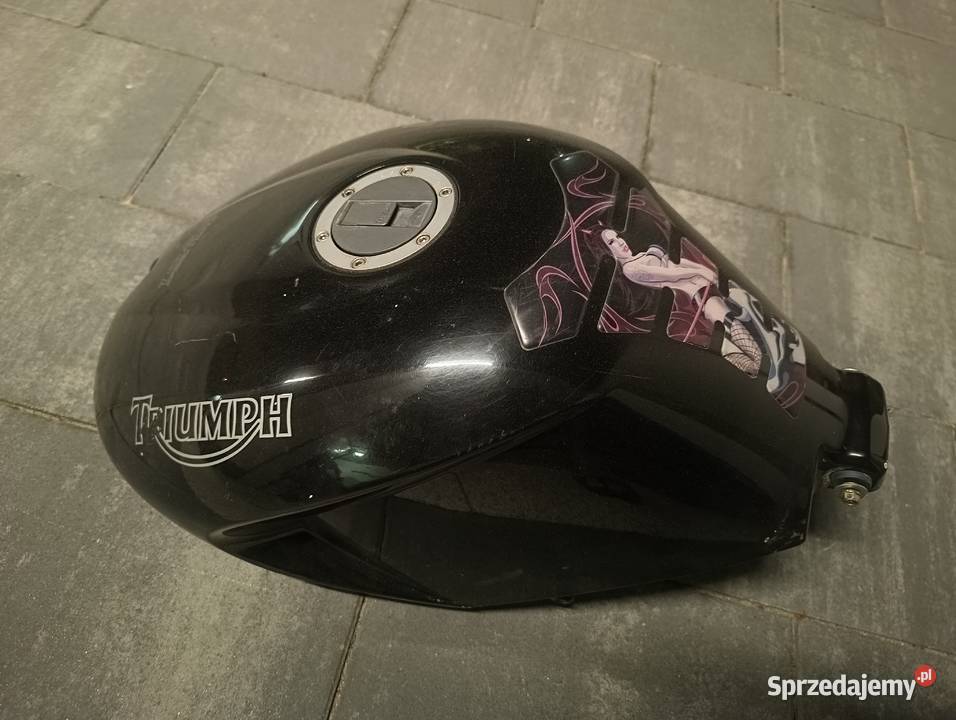 Triumph speed triple 1050 pozostałości Góra Kalwaria sprzedam