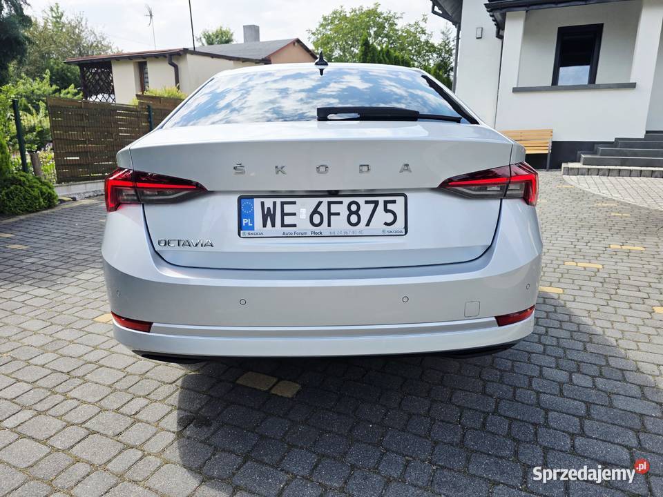 Skoda Octavia 15 TSI ACT Ambition Ful Led ASO światła do jazdy dziennej Będzin sprzedam