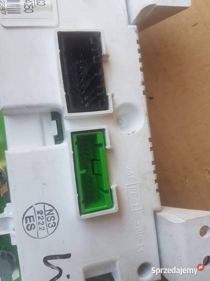 Suzuki Liana licznik zegary prędkościomierz Wyposażenie wnętrza Legnica