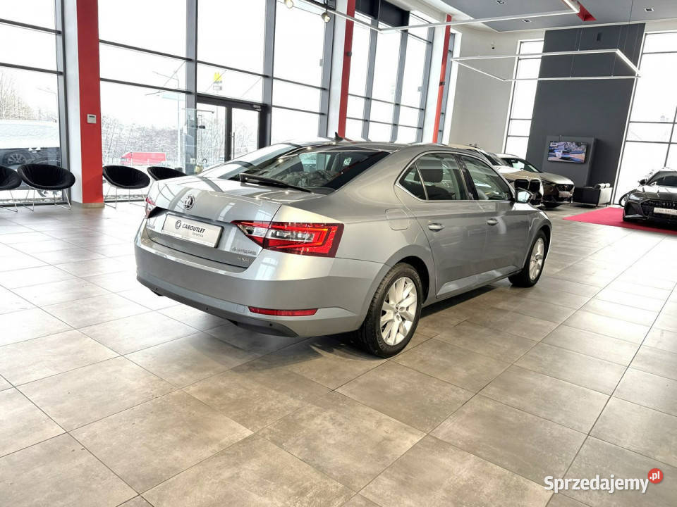 koda Superb Style 20TDI 190 DSG 4x4 2018 r salon srebrny Myślenice