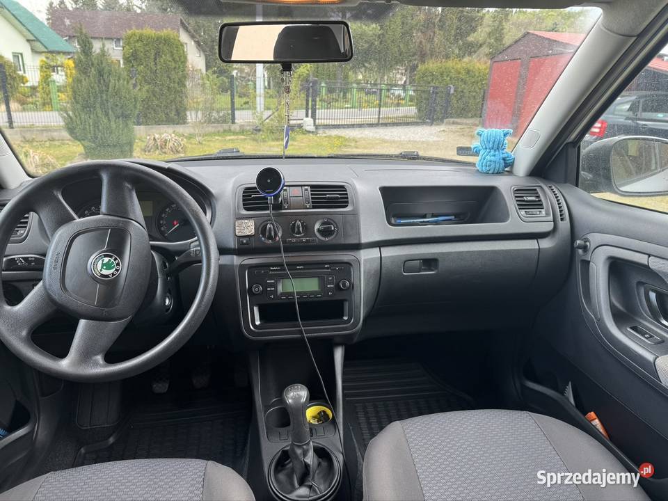 Skoda Fabia 16 tdi 2010r srebrny Kobyle
