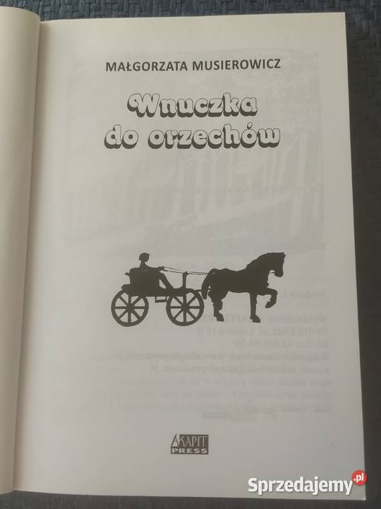 WNUCZKA DO ORZECHÓW Małgorzata Musierowicz Hajnówka