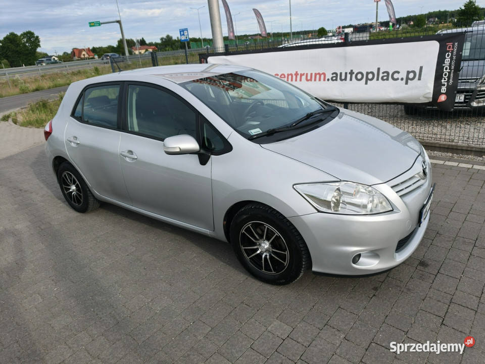 Toyota Auris I 20062012 100KM Auris mazowieckie