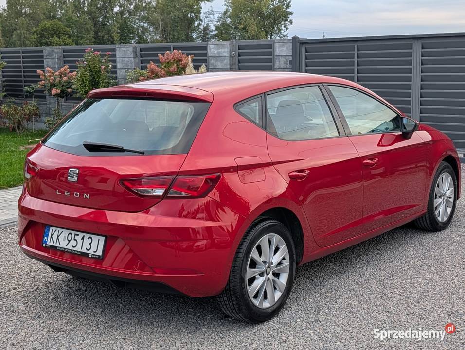 Seat Leon 15tsi 1wlasciciel salon polska 150000km Radom sprzedam
