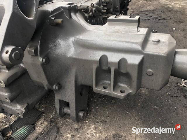 Claas Arion Ares Massey Ferguson zwolnica tylna Jastrzębniki