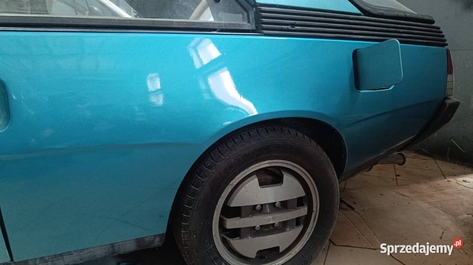 Renault Fuego 16 KLASYK nowy lakier sprawny Pozostałe sprzedam