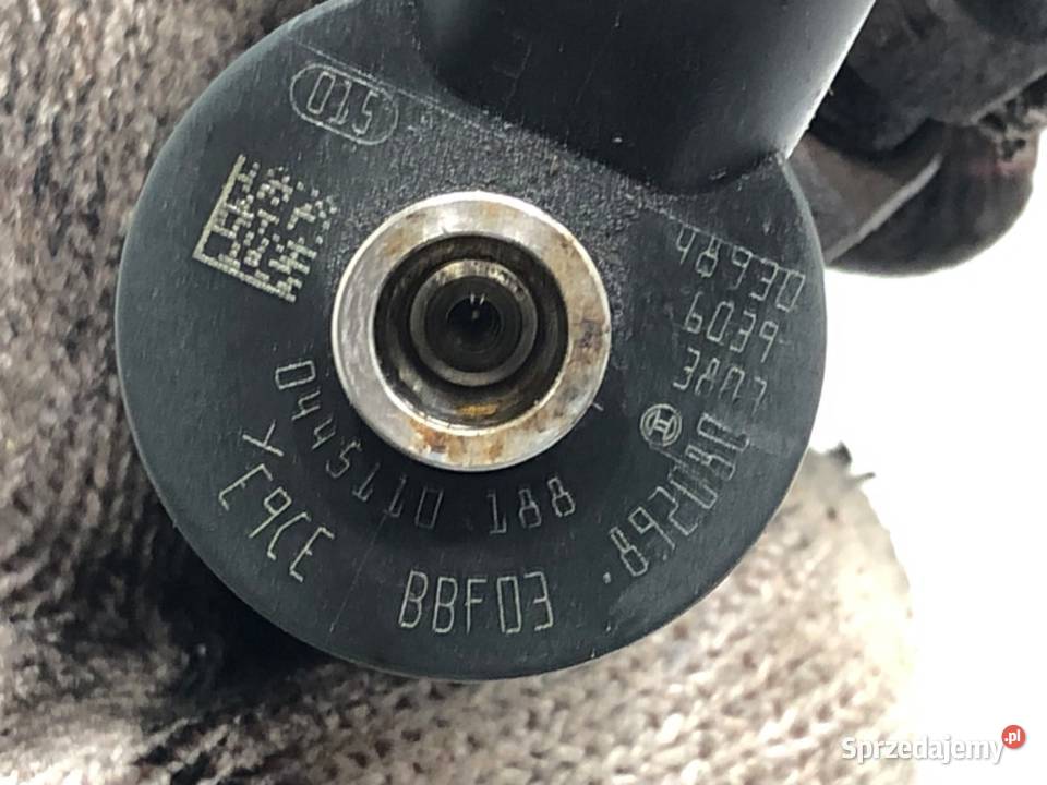 WTRYSKIWACZE KOMPLET MAZDA 3 0445110188 16 109 Wtryskiwacze sprzedam