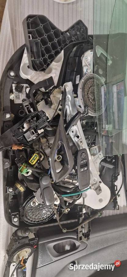 Tapicerka boczek szyba zamek peugeot 208 2015r Ornontowice