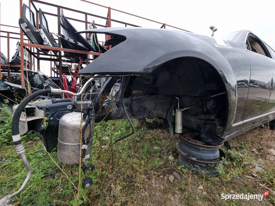 ĆWIARTKA LEWA PRZÓD MERCEDES W 221 197