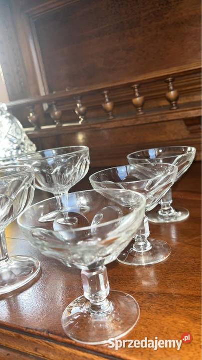 Kieliszek do likieru Śliczne pięknie rżnięte Gdańsk sprzedam