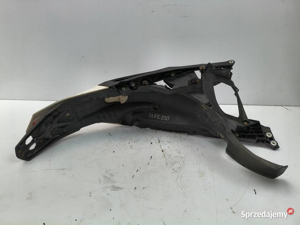 ZADUPEK OGON BŁOTNIK TYŁ Husqvarna FE 250 FE250