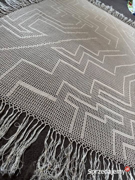 obrus szydełkowy z frędzlami rękodzieło Zabrze sprzedam