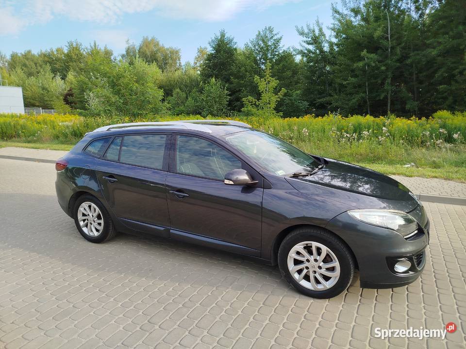 Megane III16 16VGrandtourSalon I wł Ledy Kombi Rok produkcji 2012 Kobyłka