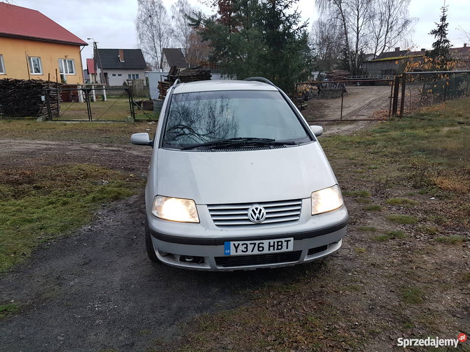 Sharan anglik w całości czesci Tuchola