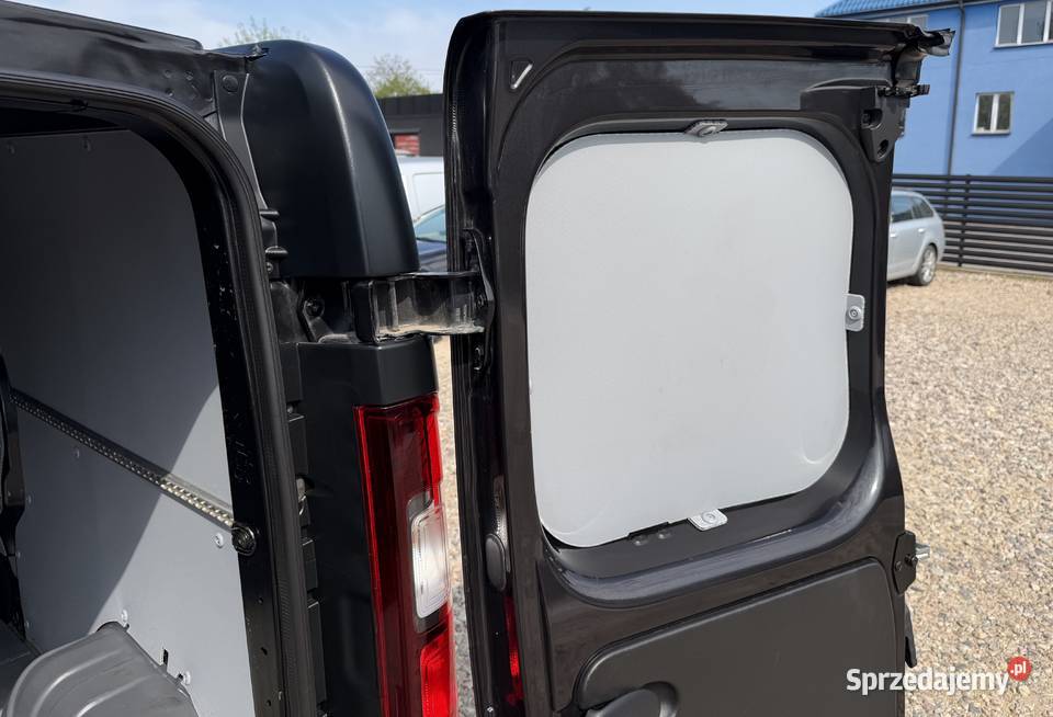 Renault Trafic VAN Long L2H1 3m paki Pojemność Rok produkcji 2021 podlaskie Białystok