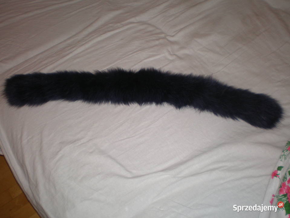 Sprzedam kołnierz w kolorze granatowym do kurtki Galanteria i dodatki Piekary Śląskie