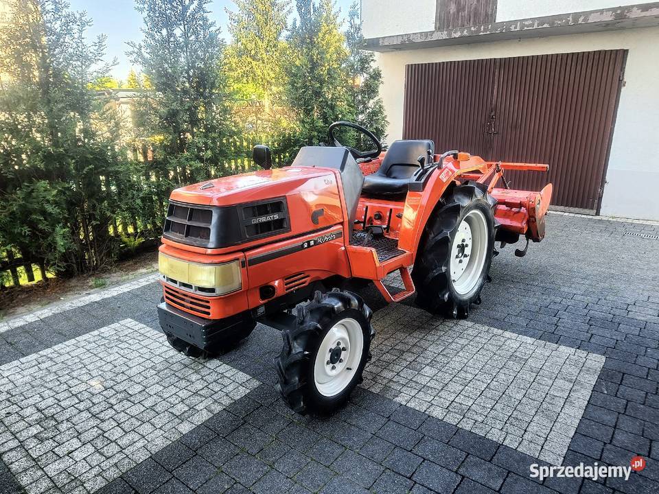 Kubota GT3 Ciągnik Japoński z glebogryzarką