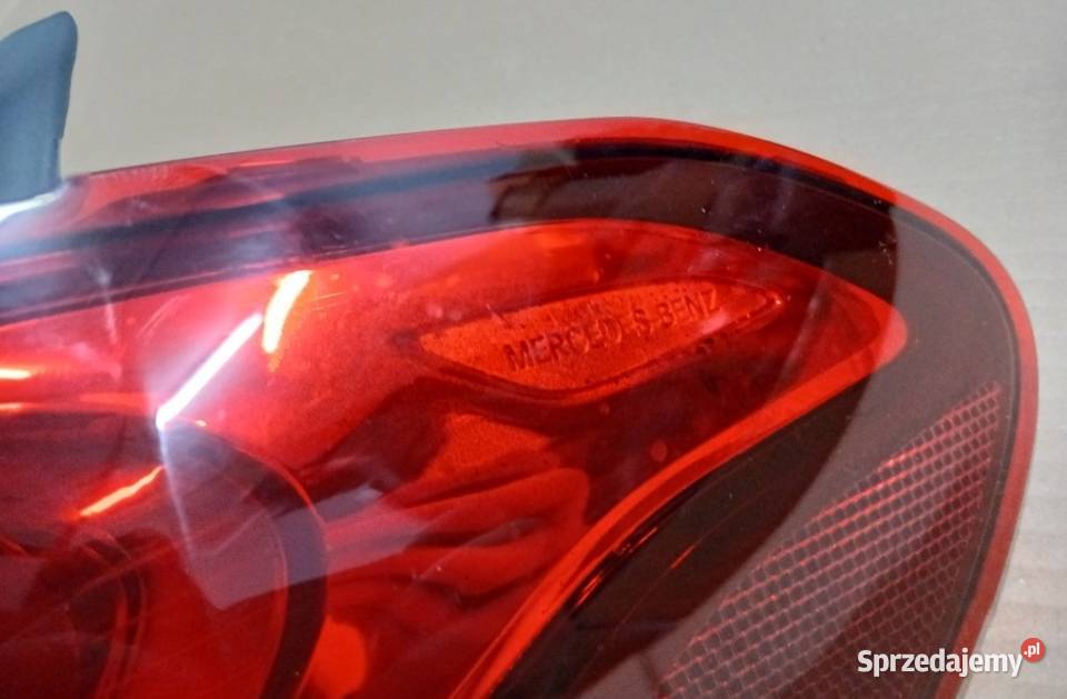 LAMPA TYŁ PRAWA LED MERCEDES GLA W247 Drezdenko
