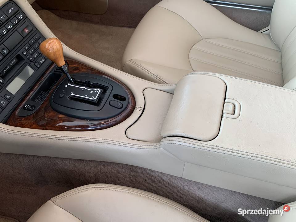 JAGUAR XK8 40 benzyna 284 Niski przebieg Cabrio Kraków