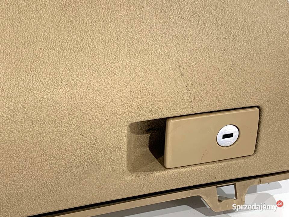 SCHOWEK PASAŻERA VW TOURAN Minivan 0310 sprzedam