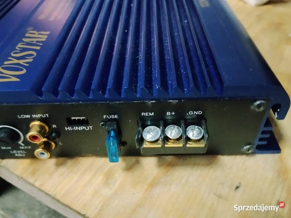 Wzmacniacz samochodowy