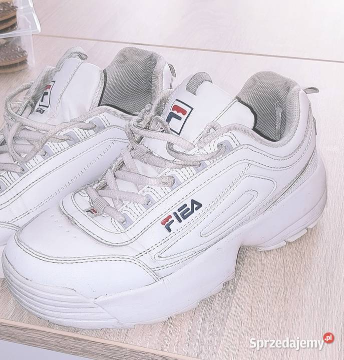 Buty sportowe wkladka 235 sprzedam
