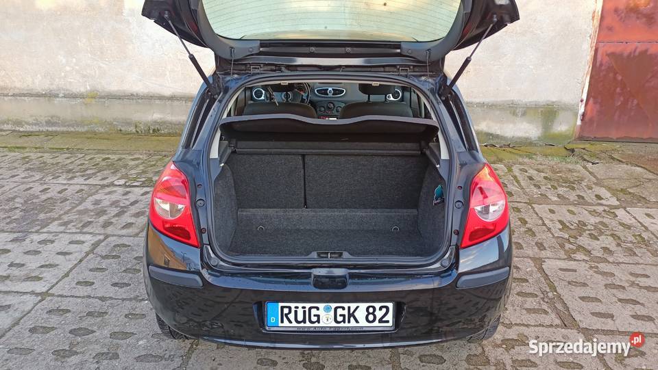 Clio III 1 6benzyna 89 5 drzwi Czarne Klima Alu nieuszkodzony Stargard
