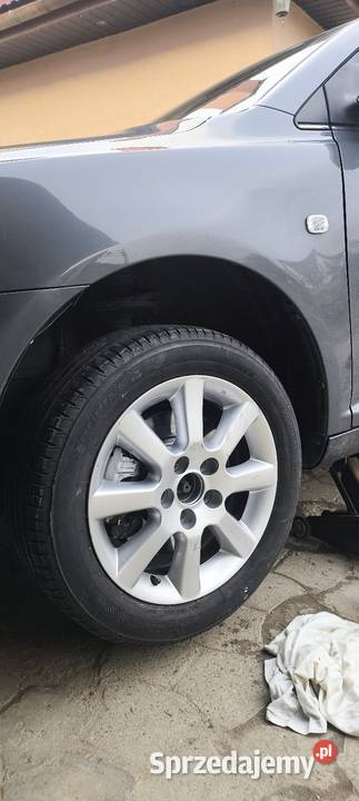 Felga felgi toyota avensis 5x100 r16