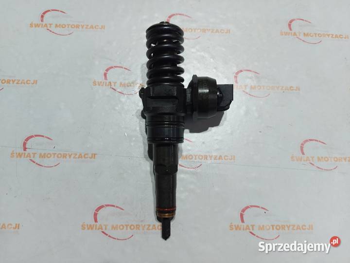 VW Touareg 50 TDI V10 313 195 AYH wtryskiwacz osobowe Kielce