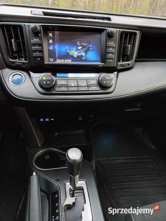 Toyota RAV4 IV Hybrid 25 Salon Polska 85 Serwis Rok produkcji 2018 Tomaszów Mazowiecki