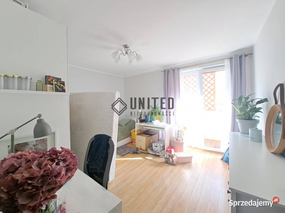 ulicy Kminkowej Balkon2miejsca parkingowe Sprzedaż