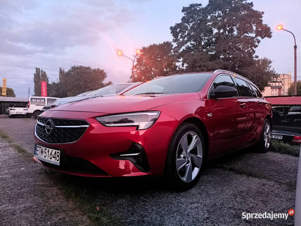 Opel Insignia Sports Tourer zadbany bogate nieuszkodzony Tomaszów Mazowiecki