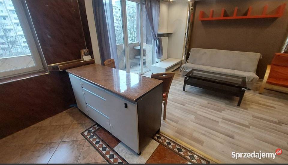 Piotrkowska dwa pokoje 52m2 centralne ogrzewanie Łódź