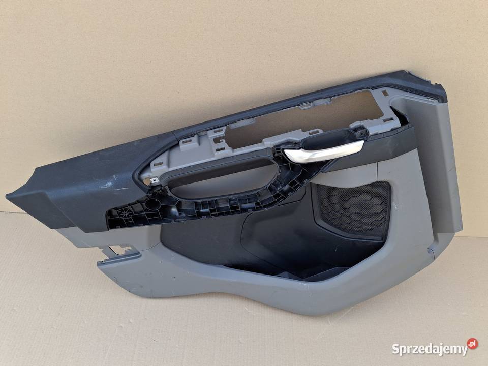 SCANIA P NGS BOCZEK DRZWI LEWYCH TAPICERKA Bieleń