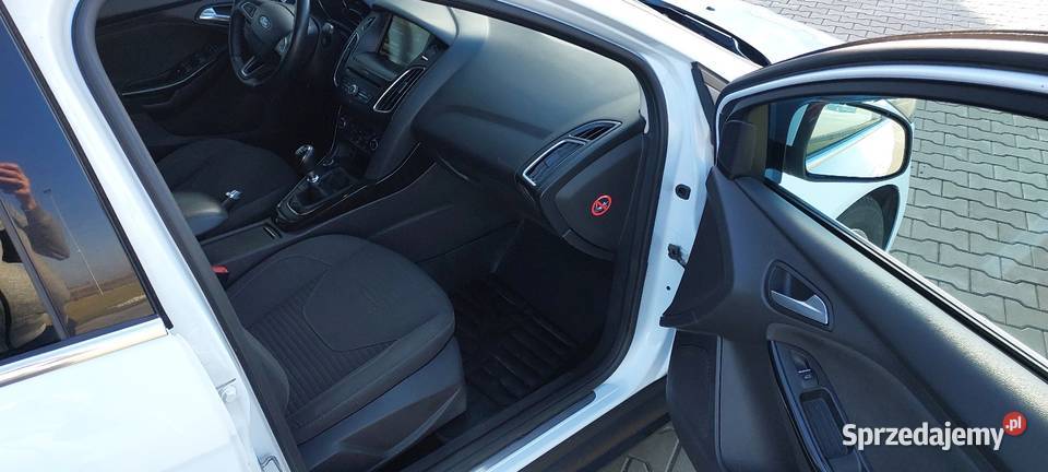 Ford Focus 2015 Titanium Salon Polska kupiony w polskim salonie Focus mazowieckie