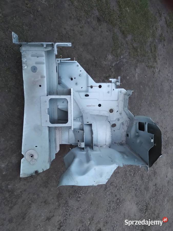 Podłużnica prawa Trafic III Vivaro B Nv300