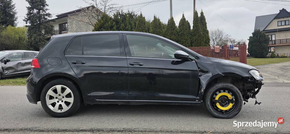 Volkswagen Golf VII 16 TDIuszkodzony Wadowice