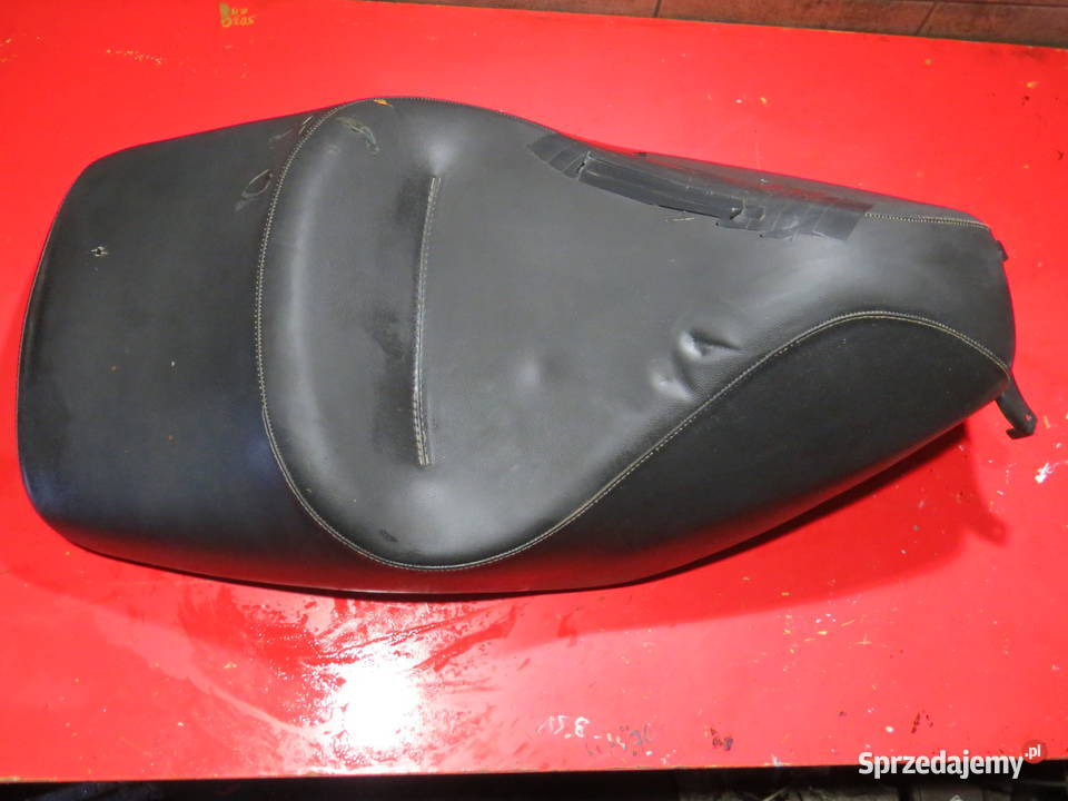 PIAGGIO X8 125 200 250 siedzenie kanapa fotel Siedzenia