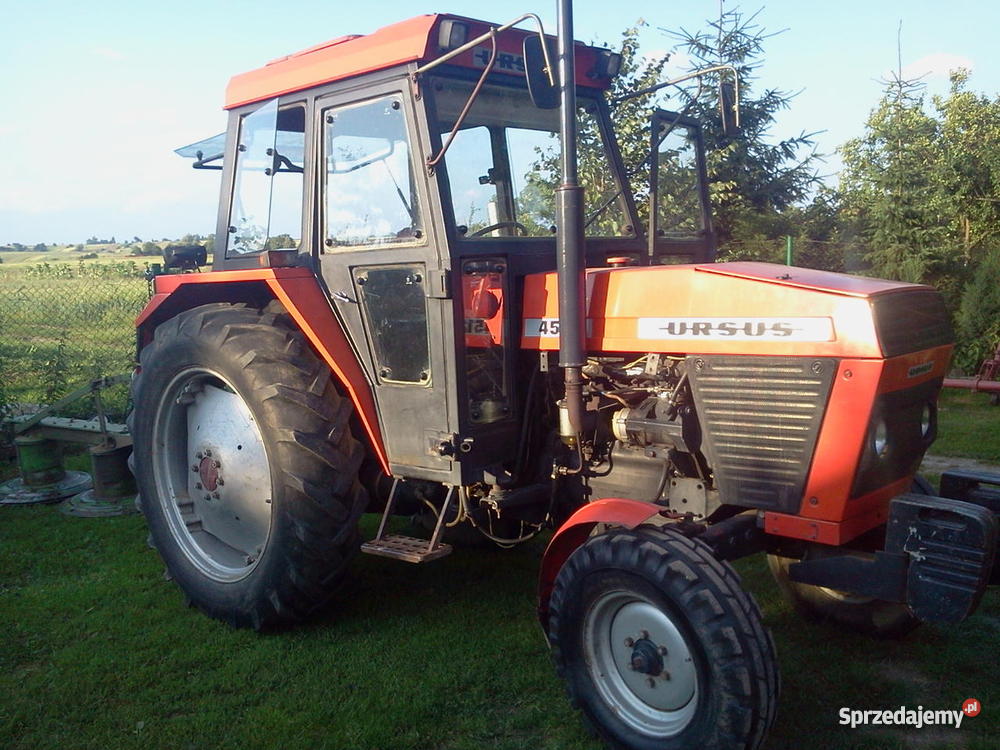ursus 4512 Iwanowice Włościańskie