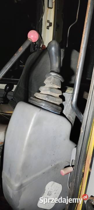 Koparka gąsienicowa komatsu 451 4930 kgzamiana podkarpackie