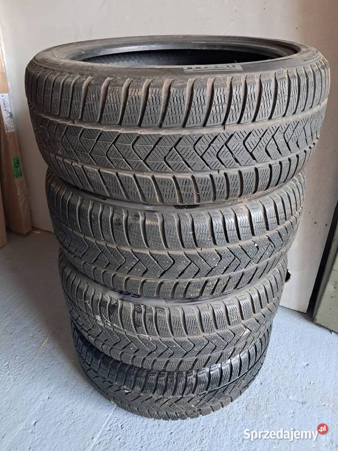 Opony 22545R18 Pirelli SottoZero 3 DOT4420 Toruń