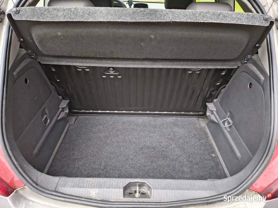 Opel Corsa 12 16V Enjoy gniazdo USB Wrocław