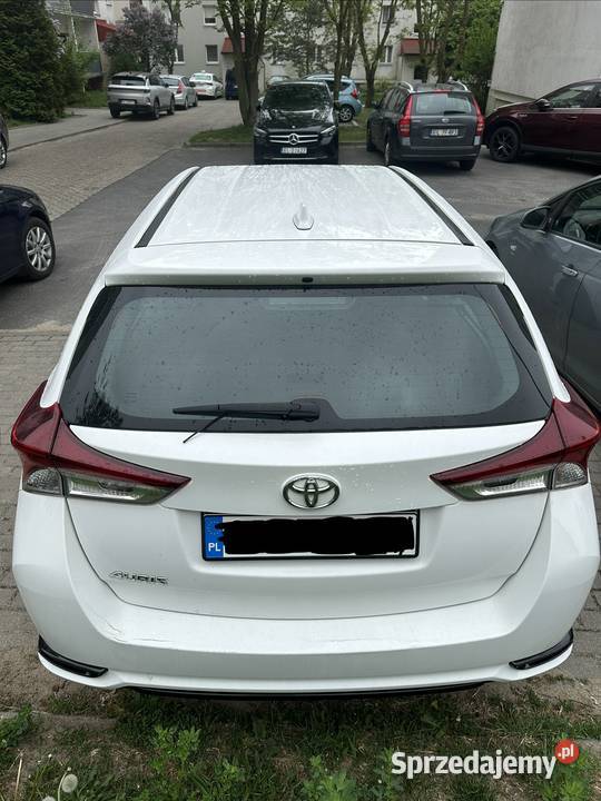 Toyota Auris 14 d4d 2018r łódzkie Łódź