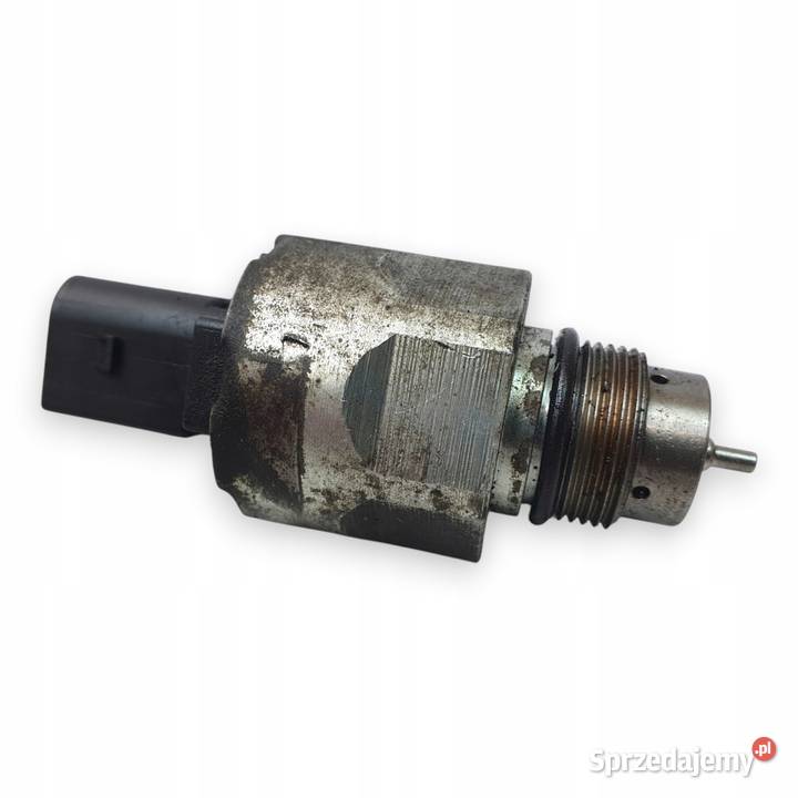 REGULATOR CIŚNIENIA PALIWA Volkswagen Golf VI